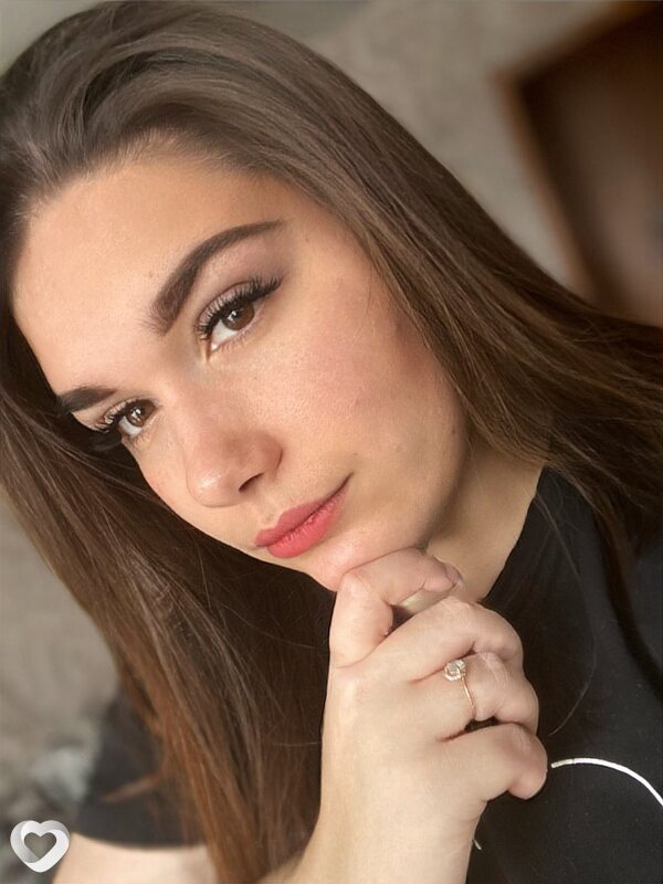 Катрина, 24, Комсомольске-на-Амуре — анкета №2273786