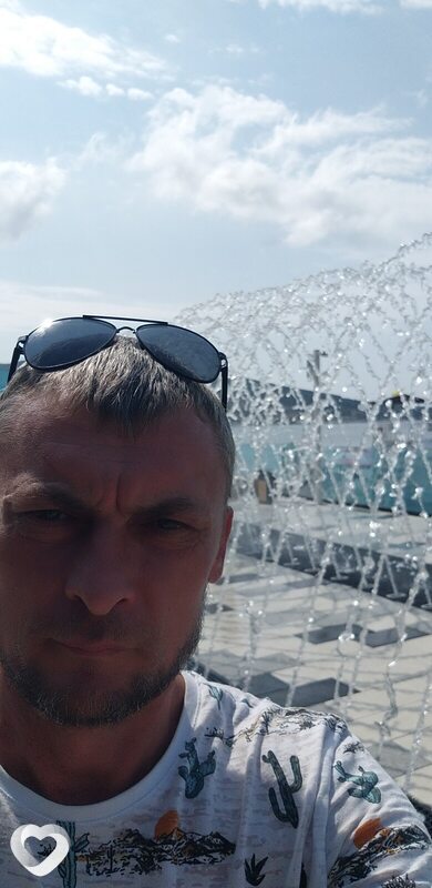 Евгений, 43, Геленджике — анкета №2273948