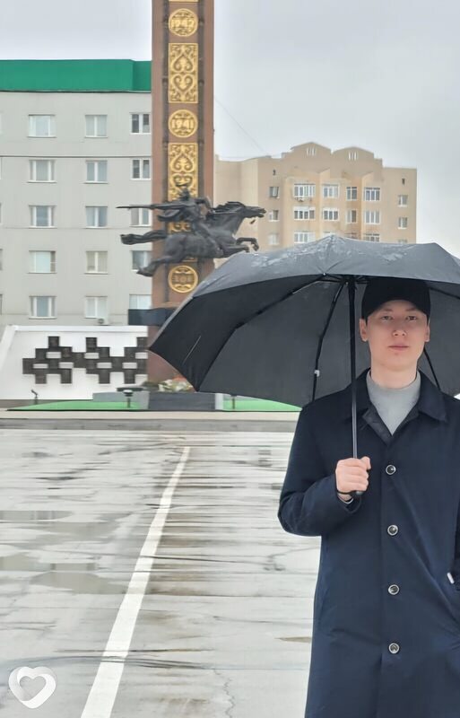 Дмитрий, 23, Якутске — анкета №2273819