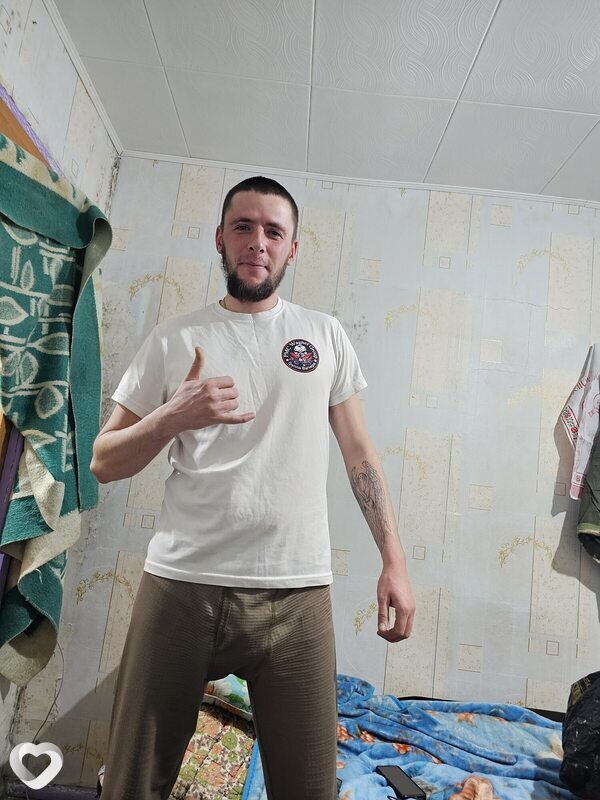 Павел, 30, Горловке — анкета №2273983
