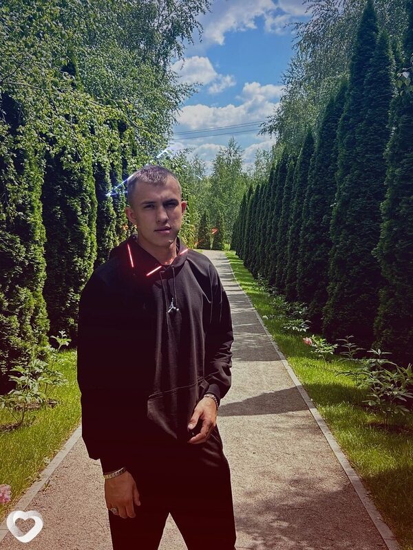 Александр, 25, Юрге — анкета №2274091