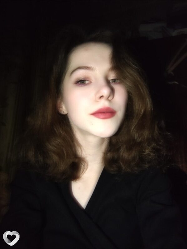 Алёна, 26, Столине — анкета №2274064