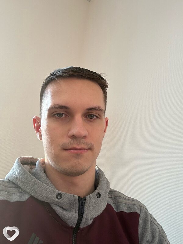 Глеб, 25, Ноябрьске — анкета №2274805