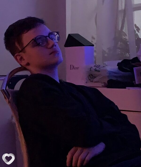 Даниил, 20, Санкт-Петербурге — анкета №2274221