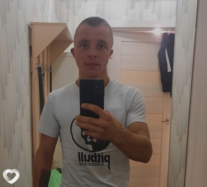 Артем, 29, Челябинске — анкета №2274922