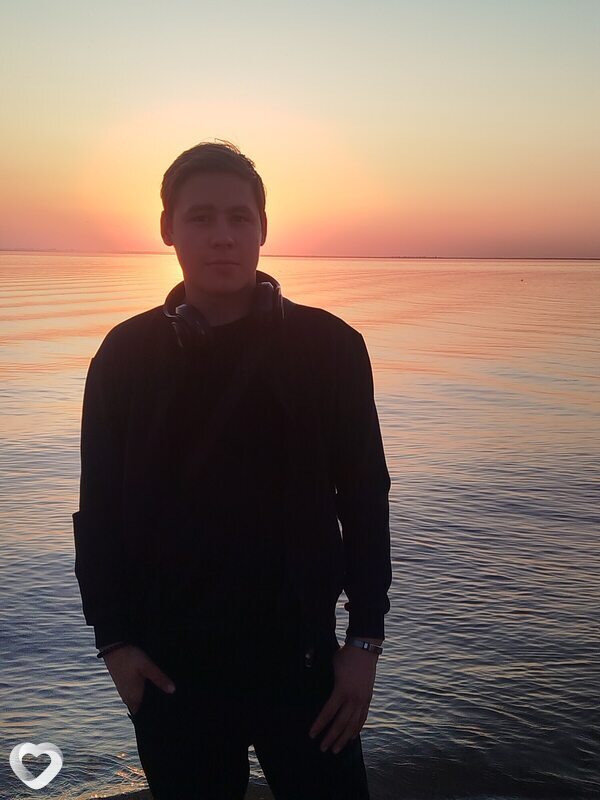 Михаил, 20, Кокшетау — анкета №2275115