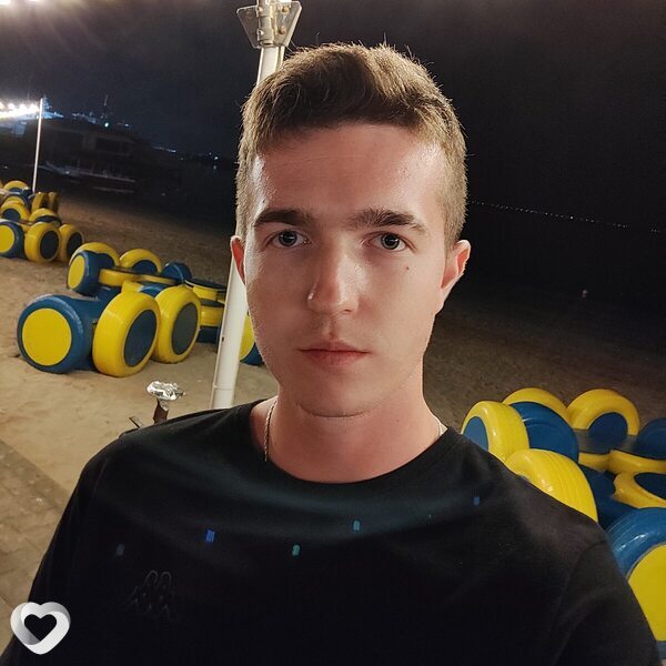 Данила, 23, Бишкек — анкета №2274983