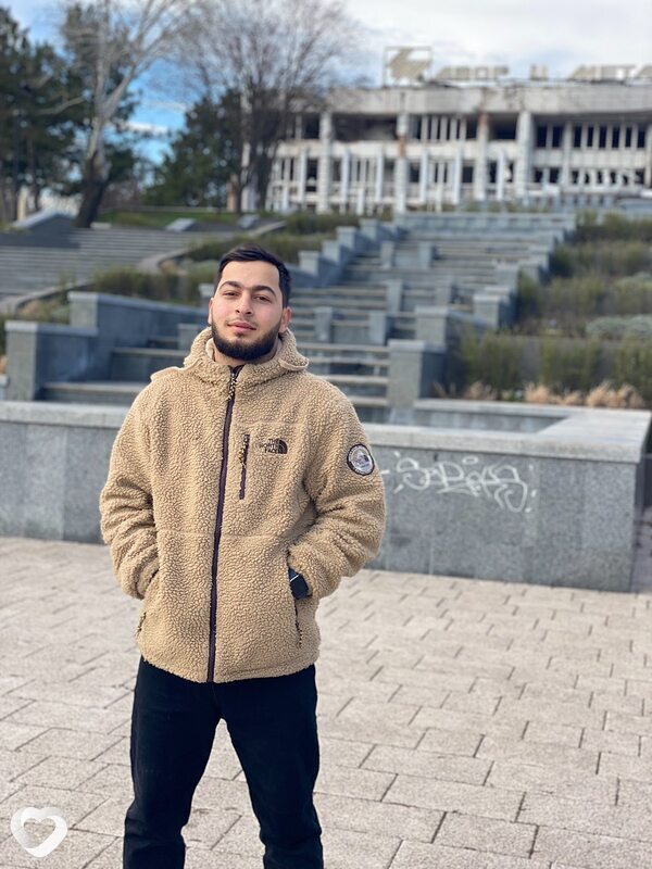 Руслан, 26, Енакиеве — анкета №2275014