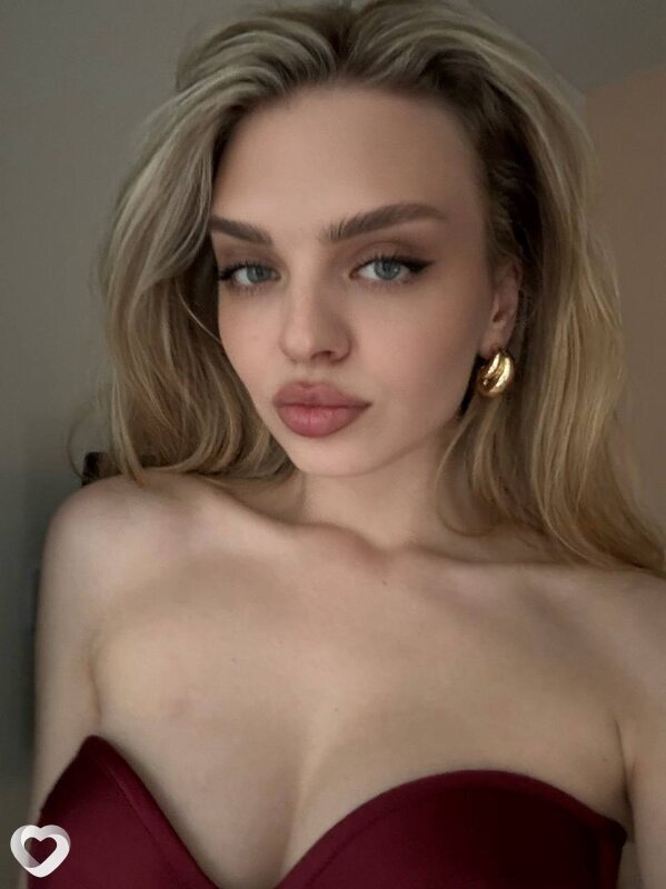 Алёна, 19, Гродно — анкета №2275219