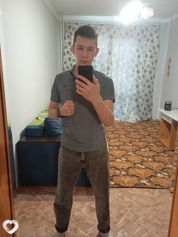 Denis, 26, Магнитогорске — анкета №2275332