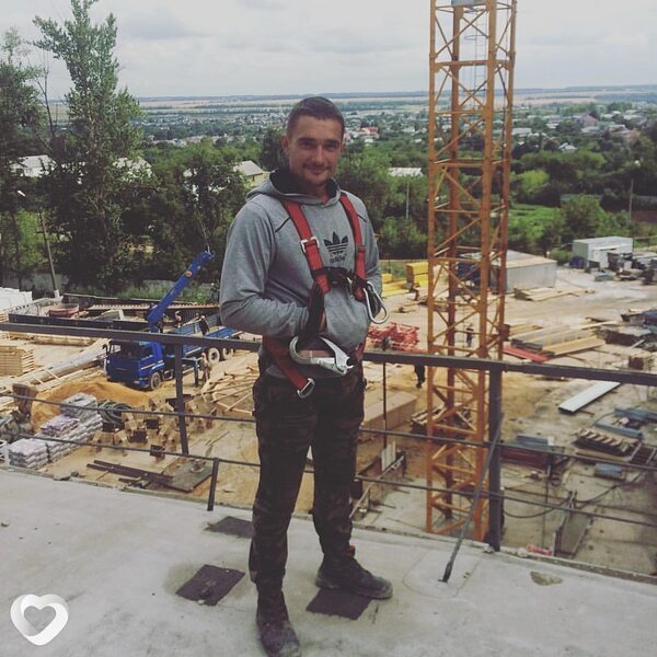 Роман, 35, Макеевке — анкета №2275923