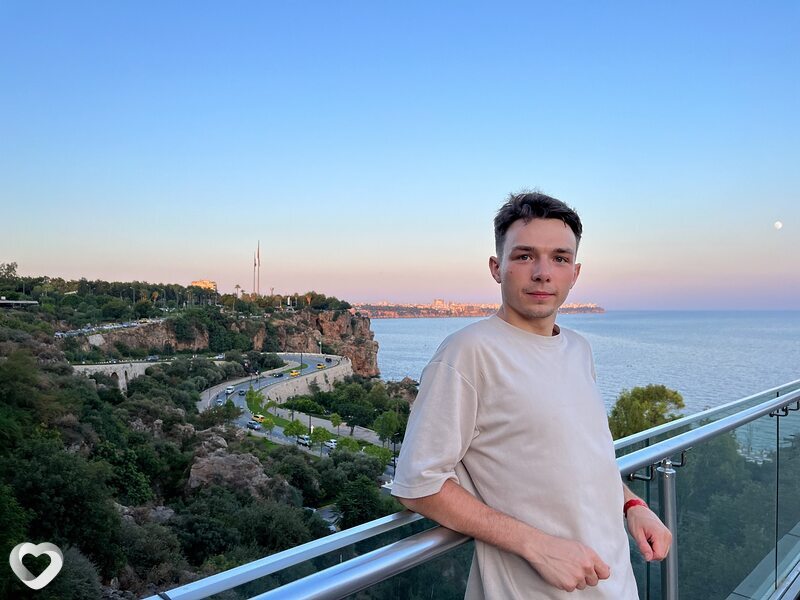 Константин, 24, Москве — анкета №2275631