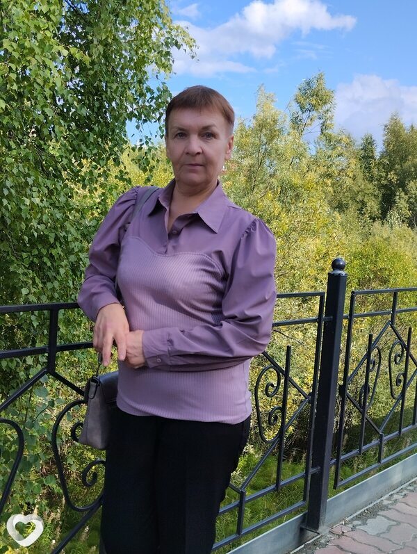 Ольга, 63, Нижневартовске — анкета №2275628