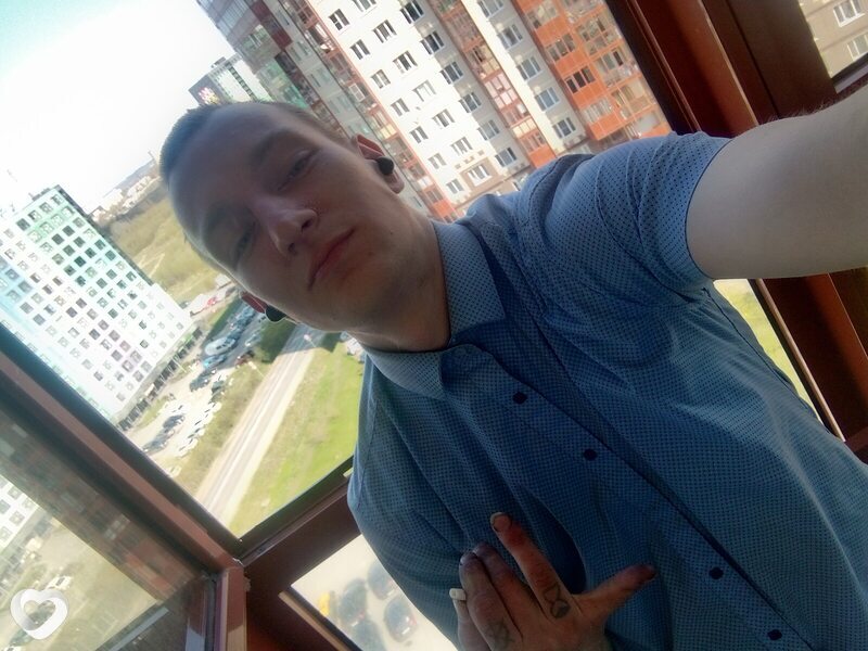 Илья, 26, Санкт-Петербурге — анкета №2275829