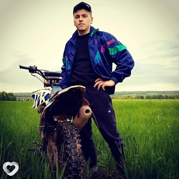 Константин, 27, Барнауле — анкета №2275978