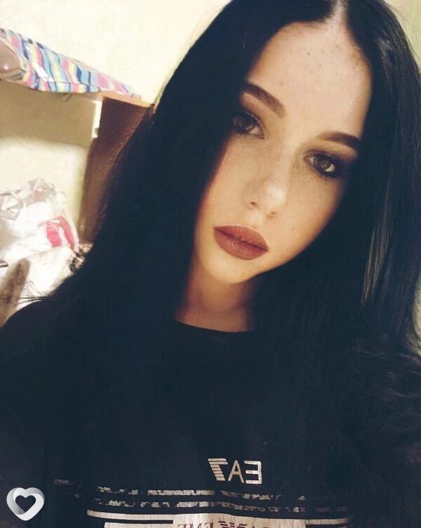 Анна, 22, Минусинске — анкета №2276393
