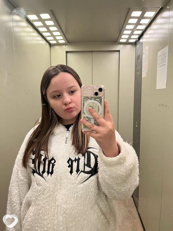 Женя, 19, Одинцове — анкета №2276398