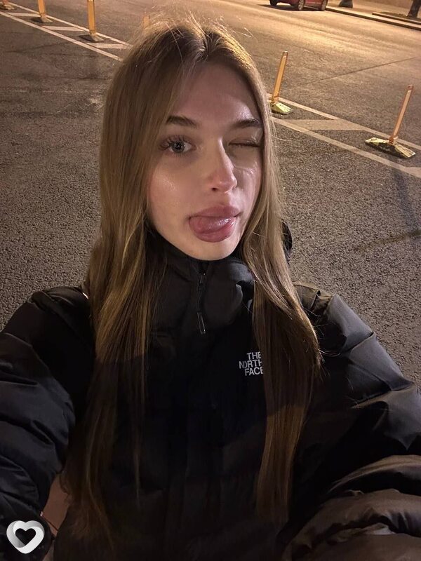 Полина, 25, Москве — анкета №2277047