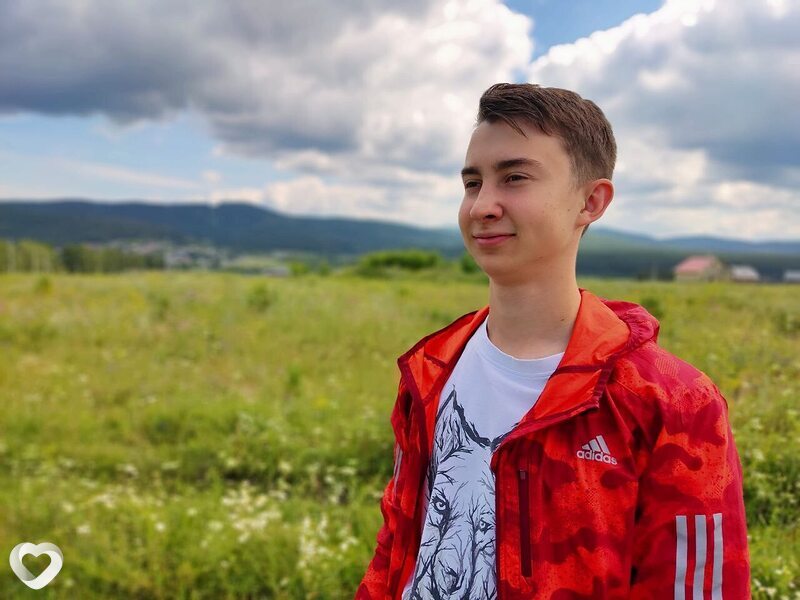 Макс, 20, Екатеринбурге — анкета №2277125
