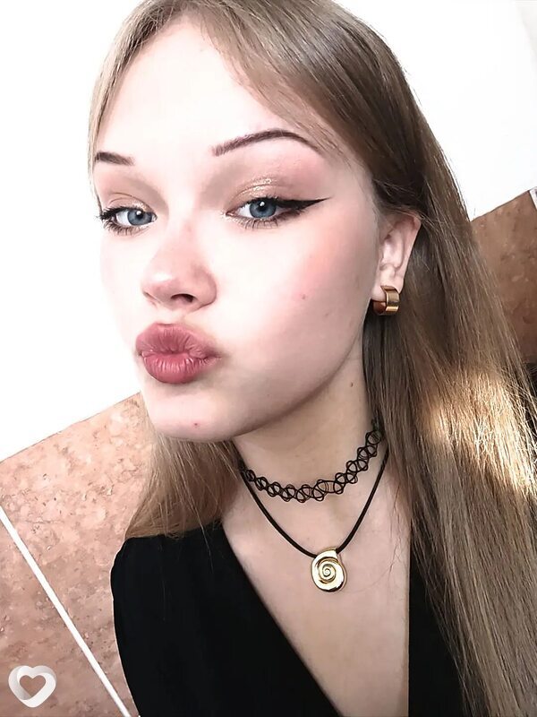 Мария, 19, Архангельске — анкета №2277515
