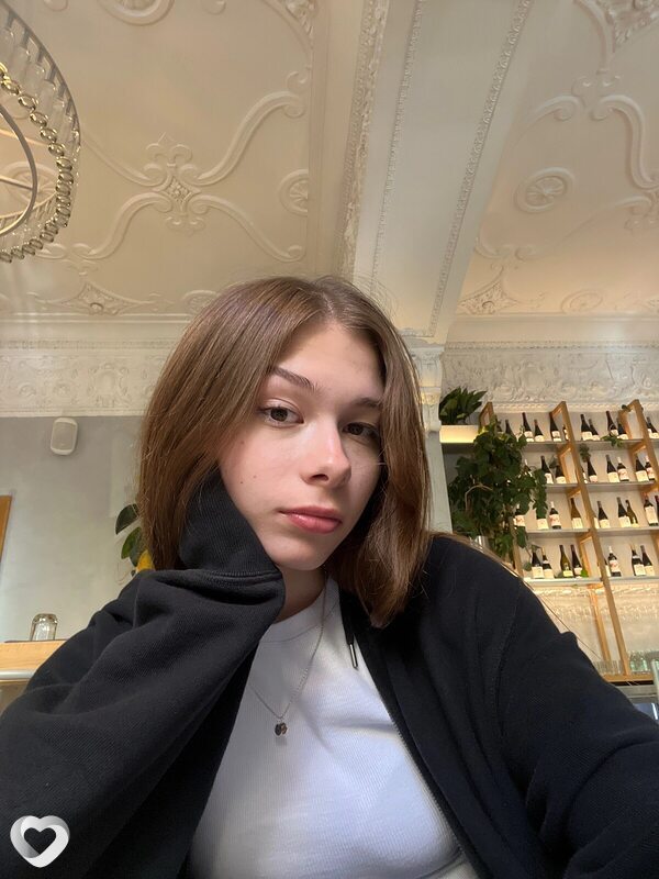 Катя, 26, Москве — анкета №2277235