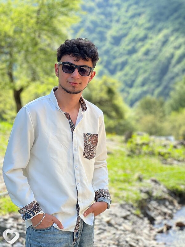 Ильгар, 21, Москве — анкета №2277407