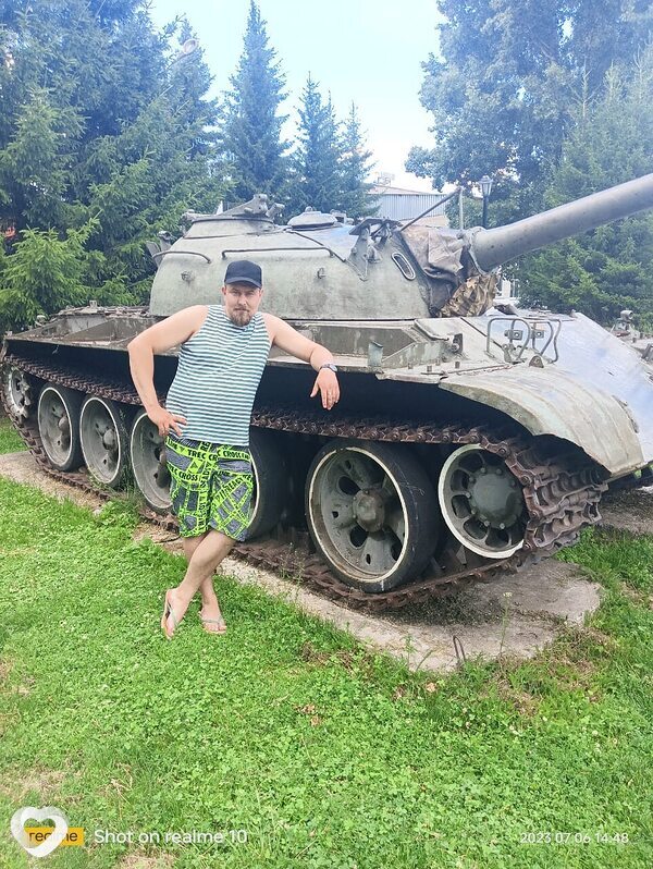 Юрий, 31, Томске — анкета №2277477