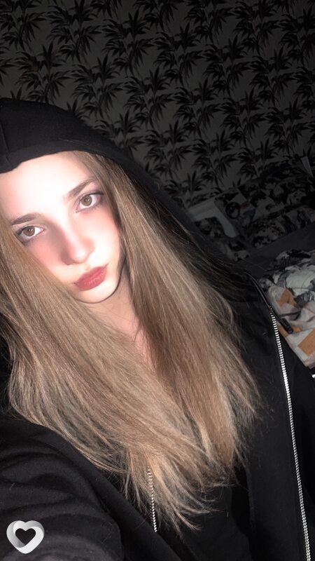 Кристина, 19, Минске — анкета №2277770