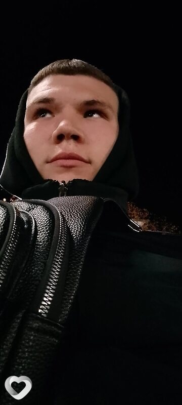 Дмитрий, 21, Екатеринбурге — анкета №2278188