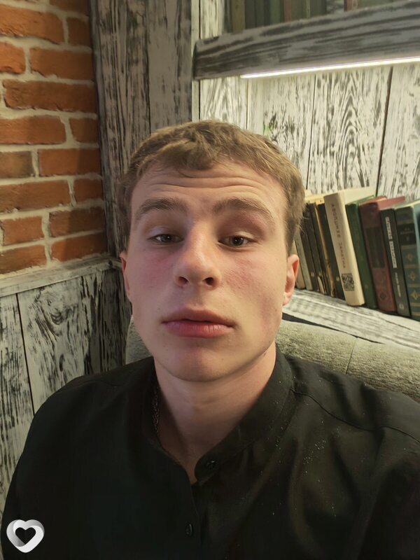 Максим, 19, Ивацевичах — анкета №2278103