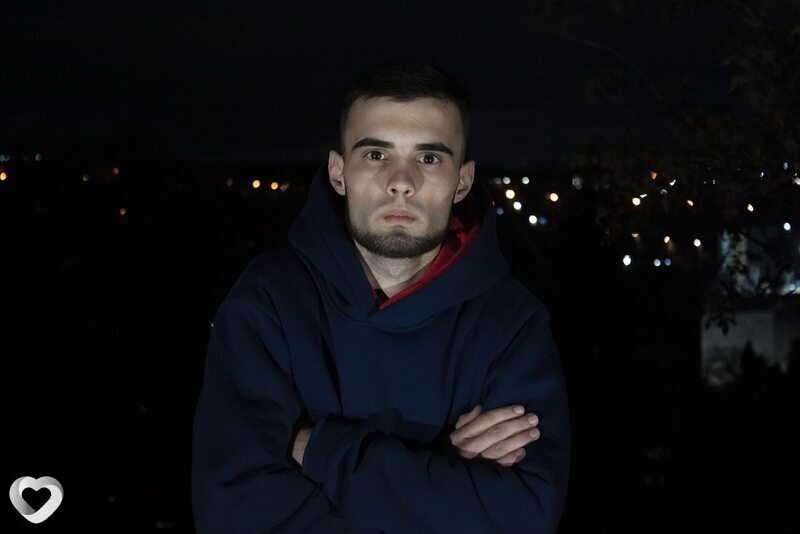 Дмитрий, 26, Ачинске — анкета №2278228
