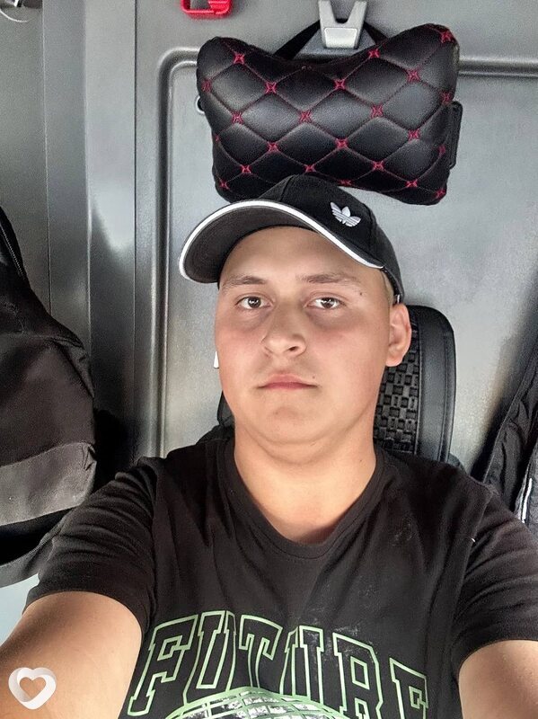 Никита, 22, Москве — анкета №2278249