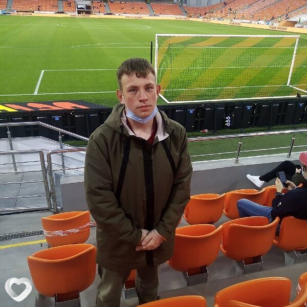 Артём, 23, Екатеринбурге — анкета №2278608