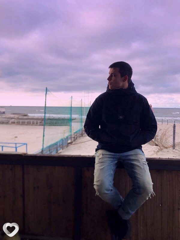 Роман, 27, Калининграде — анкета №2278274