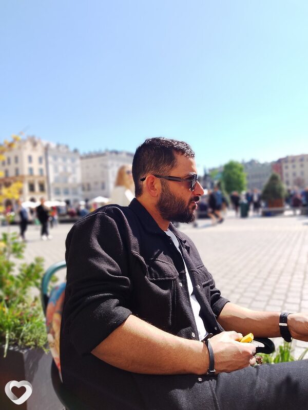 Ciro, Краков