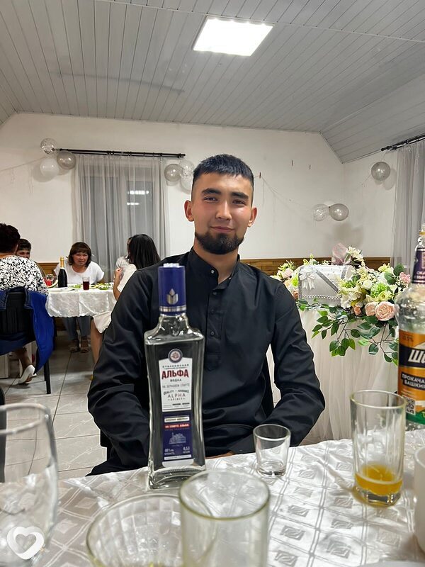 Айгиз, 24, Перми — анкета №2278500