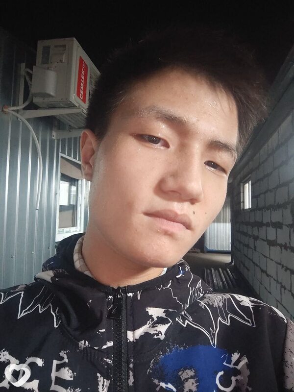 Медер, 19, Кемерове — анкета №2278745