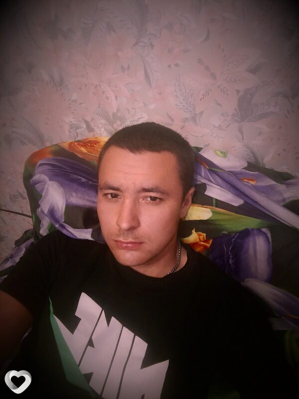 Виктор, 28, Калуге — анкета №2278889