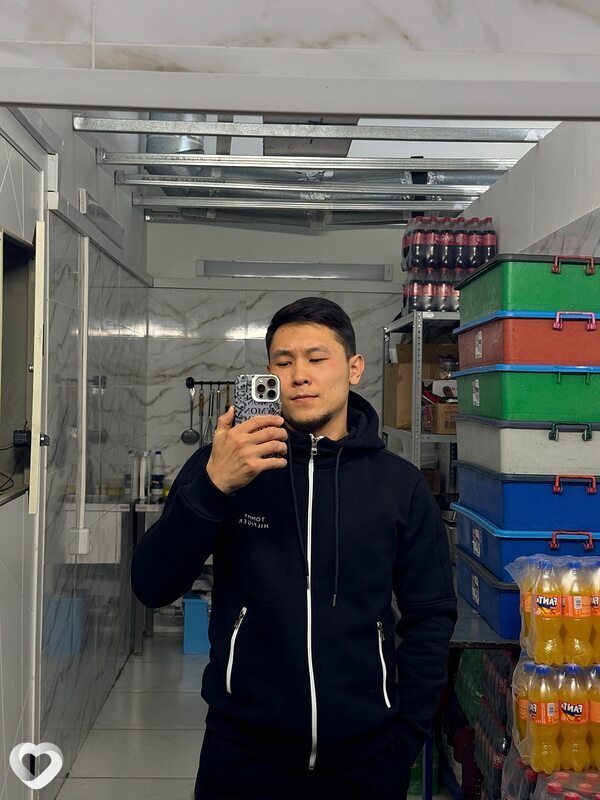 Медет, 21, Астане — анкета №2279678