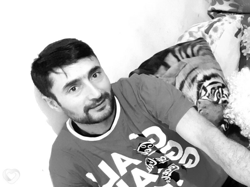 Алик, 35, Каменске-Уральском — анкета №2279482