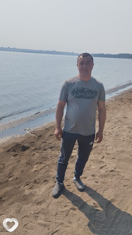 Юрий, 39, Братске — анкета №2279356