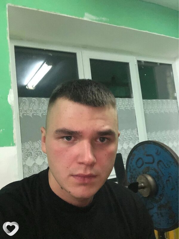 Евгений, 27, Мариуполе — анкета №2280194