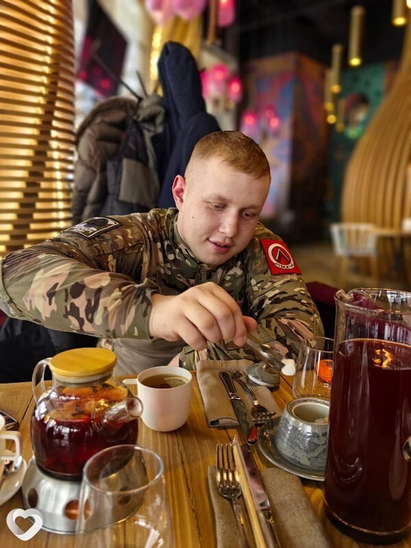 Кирилл, 25, Донецке — анкета №2280462