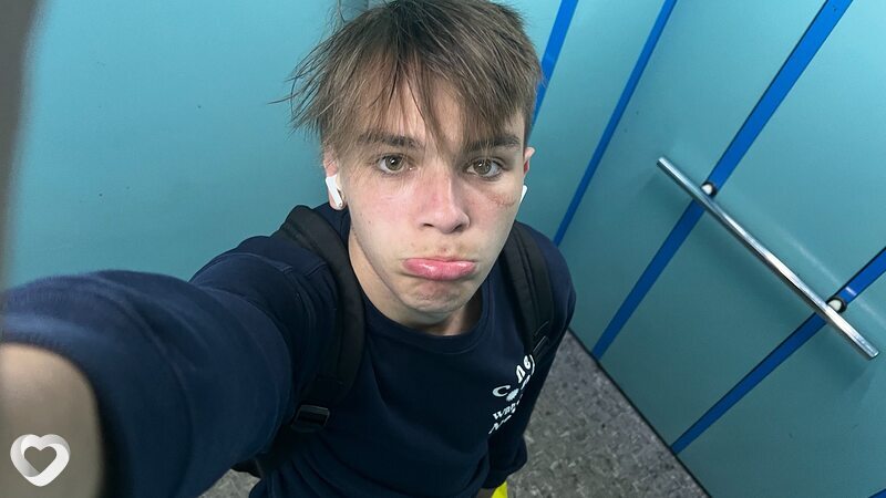 Эмир, 19, Москве — анкета №2280841