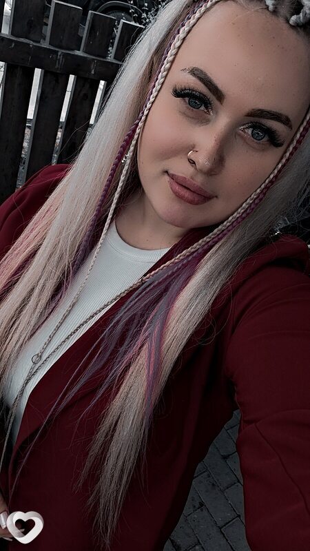 Екатерина, 27, Уссурийске — анкета №2280913