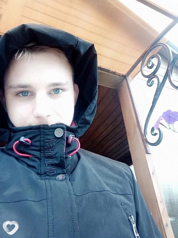 Артур, 24, Коломне — анкета №2281013