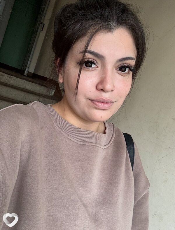 Аня, 23, Минске — анкета №2281098