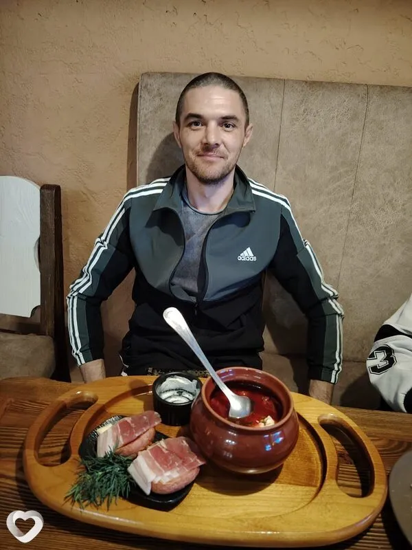 Анатолий, 36, Бийске — анкета №2281179