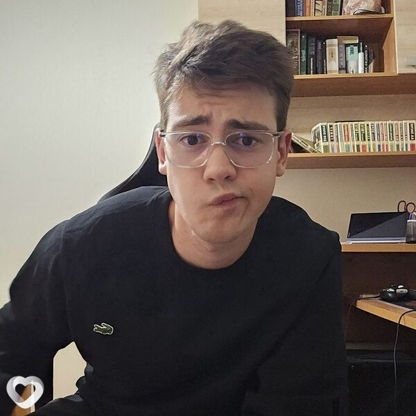 Кирилл, 22, Москве — анкета №2281239
