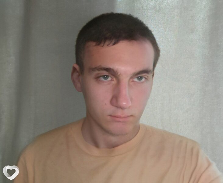 Никита, 19, Москве — анкета №2282308